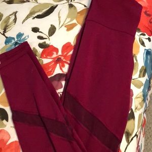 Old navy berry leggings